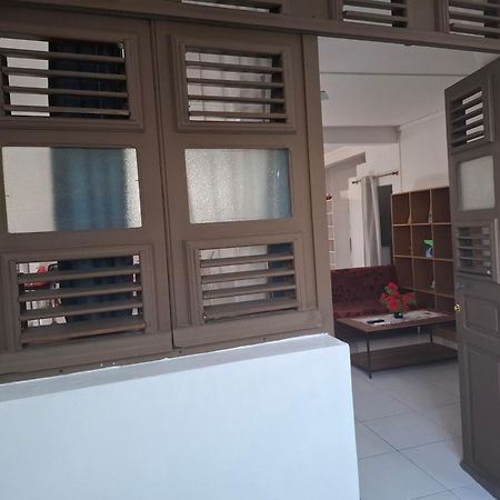 Le Bon Calalou Hostel ฟอร์-เดอ-ฟร็องส์ ภายนอก รูปภาพ